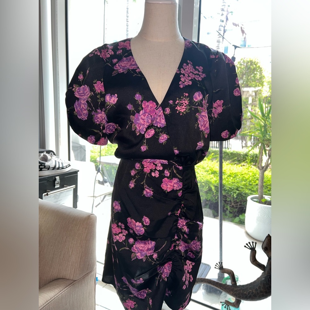 Short sleeve - dress - side zip